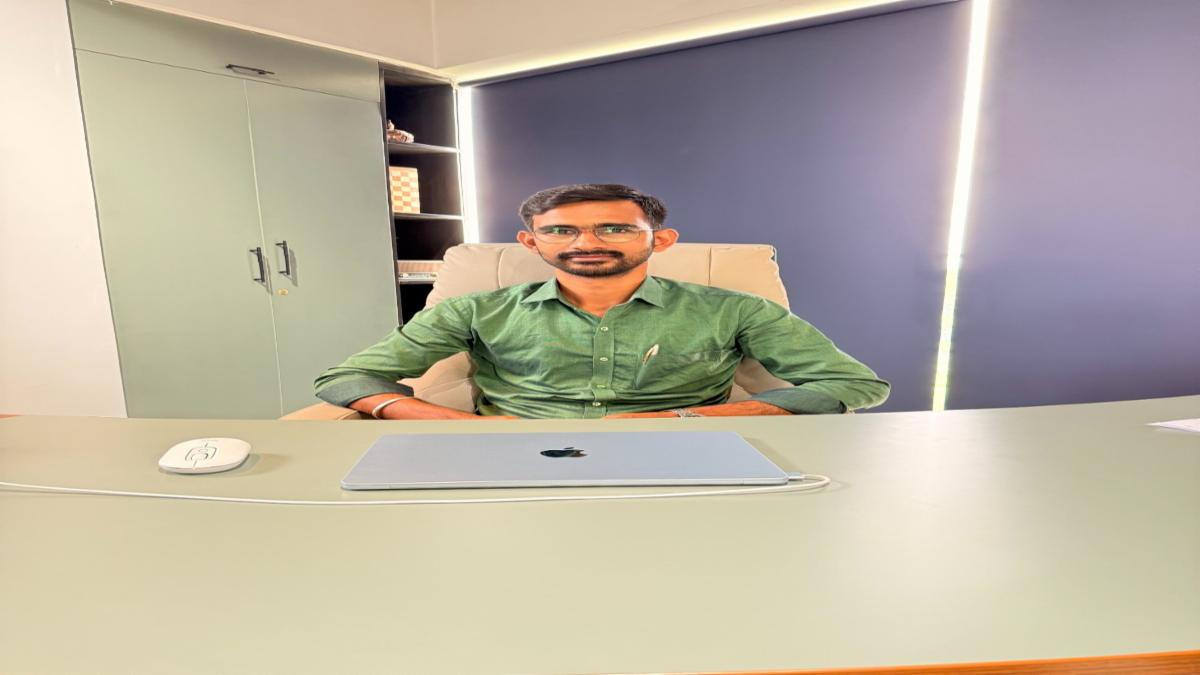 Behind the Scenes: Mr.Maruthi Naik C Electronic City Site VisitBuilding With Precision | Royal Architecture’s Site Execution